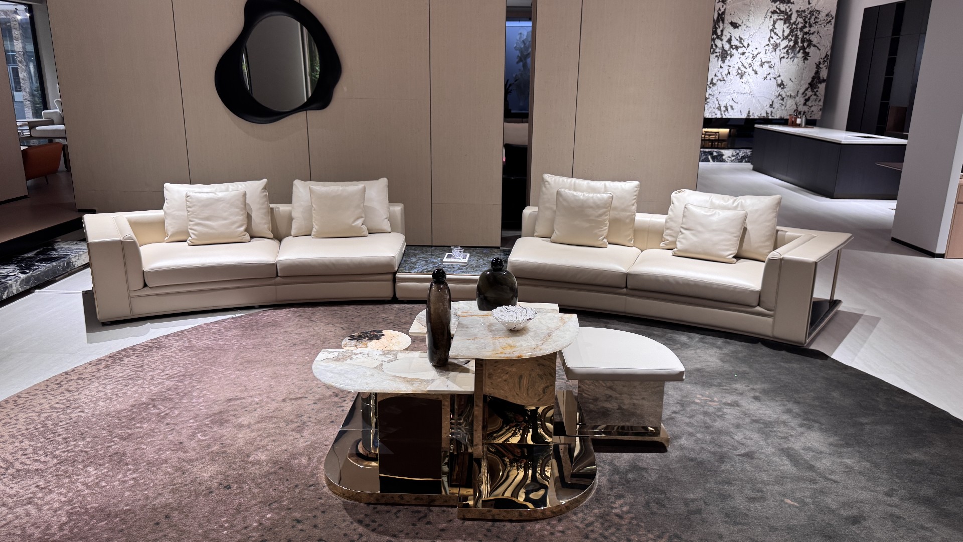 Italian light luxury style